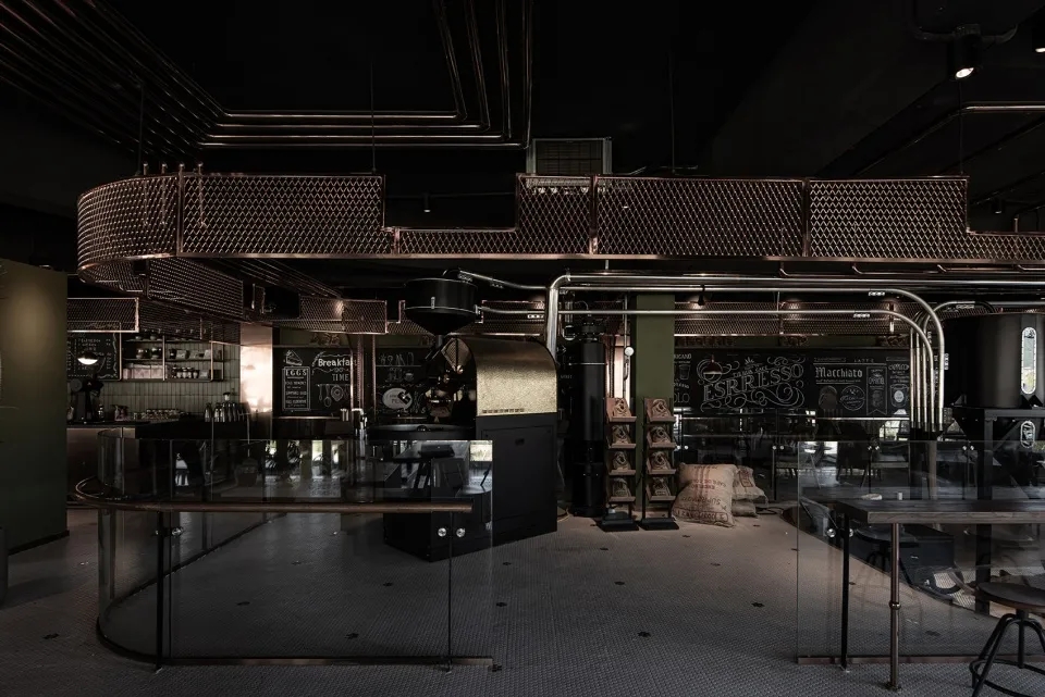 太二硬核的金属质感，让这个杭州餐饮空间设计绝了